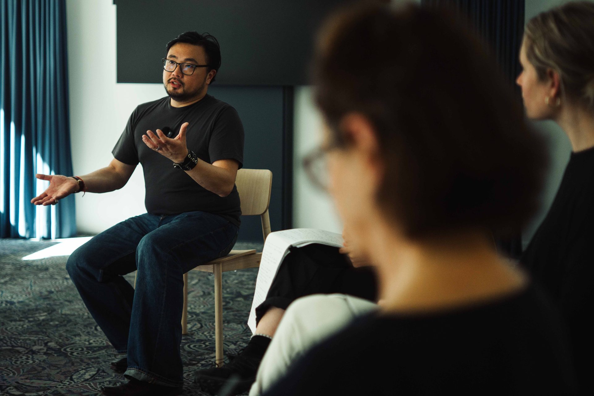 Christophe Tek directing an actor during a working session at Arthouse Acting Studio.